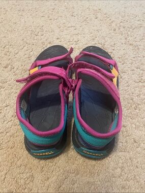 Women’s Merrell hiking sandals